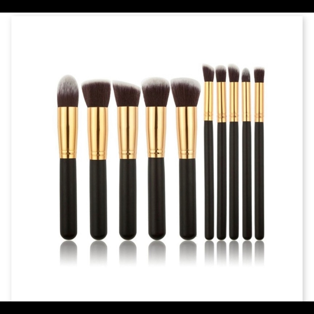 $$$ Eye brush set 10 brushes.